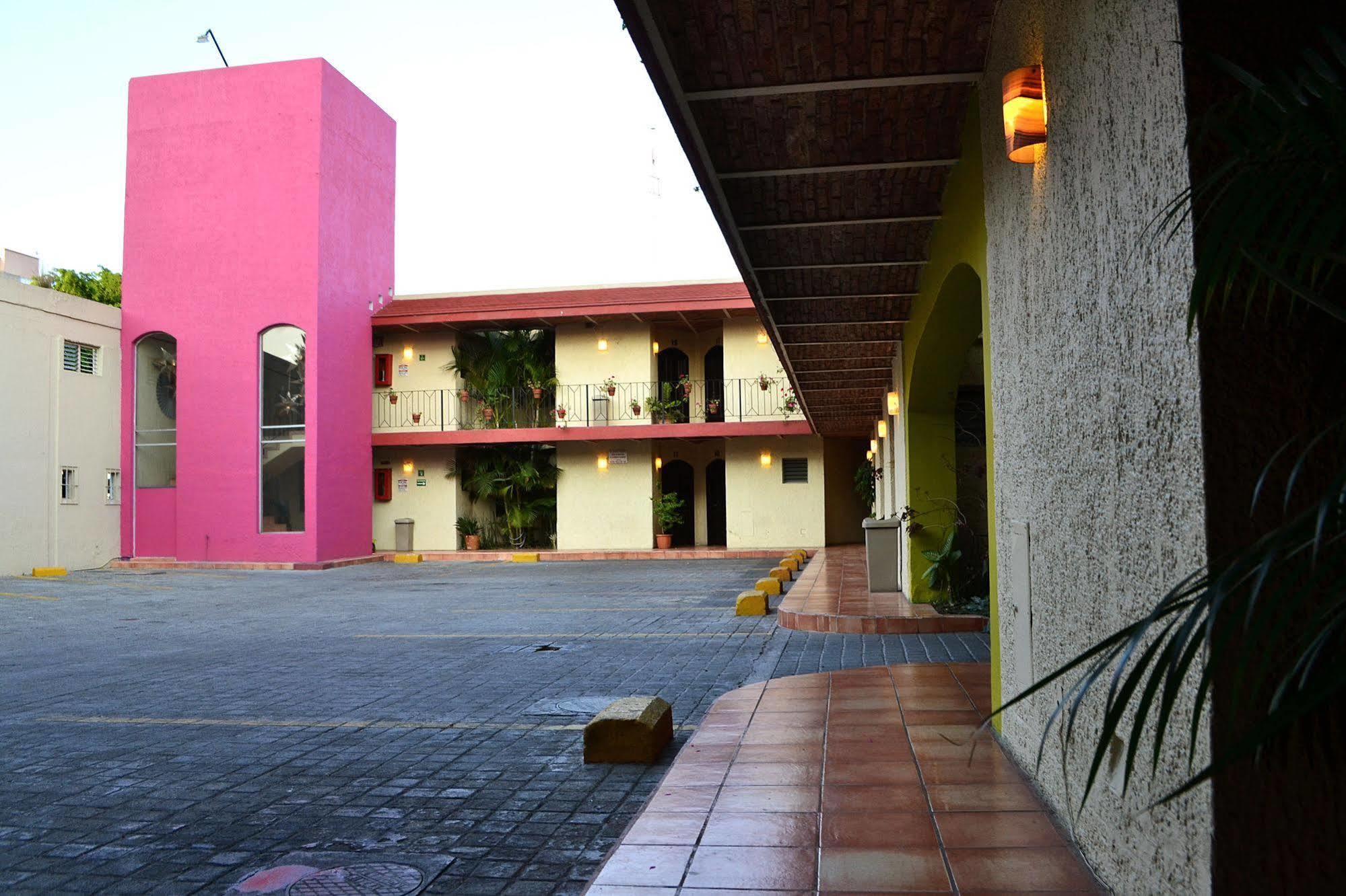 Hotel Villa Del Sol Expo Guadalajara Exterior foto